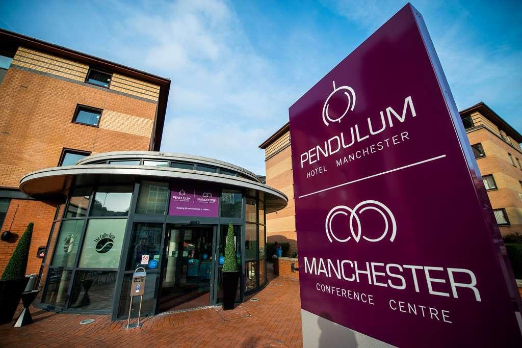 Pendulum Hotel Manchester Esterno foto