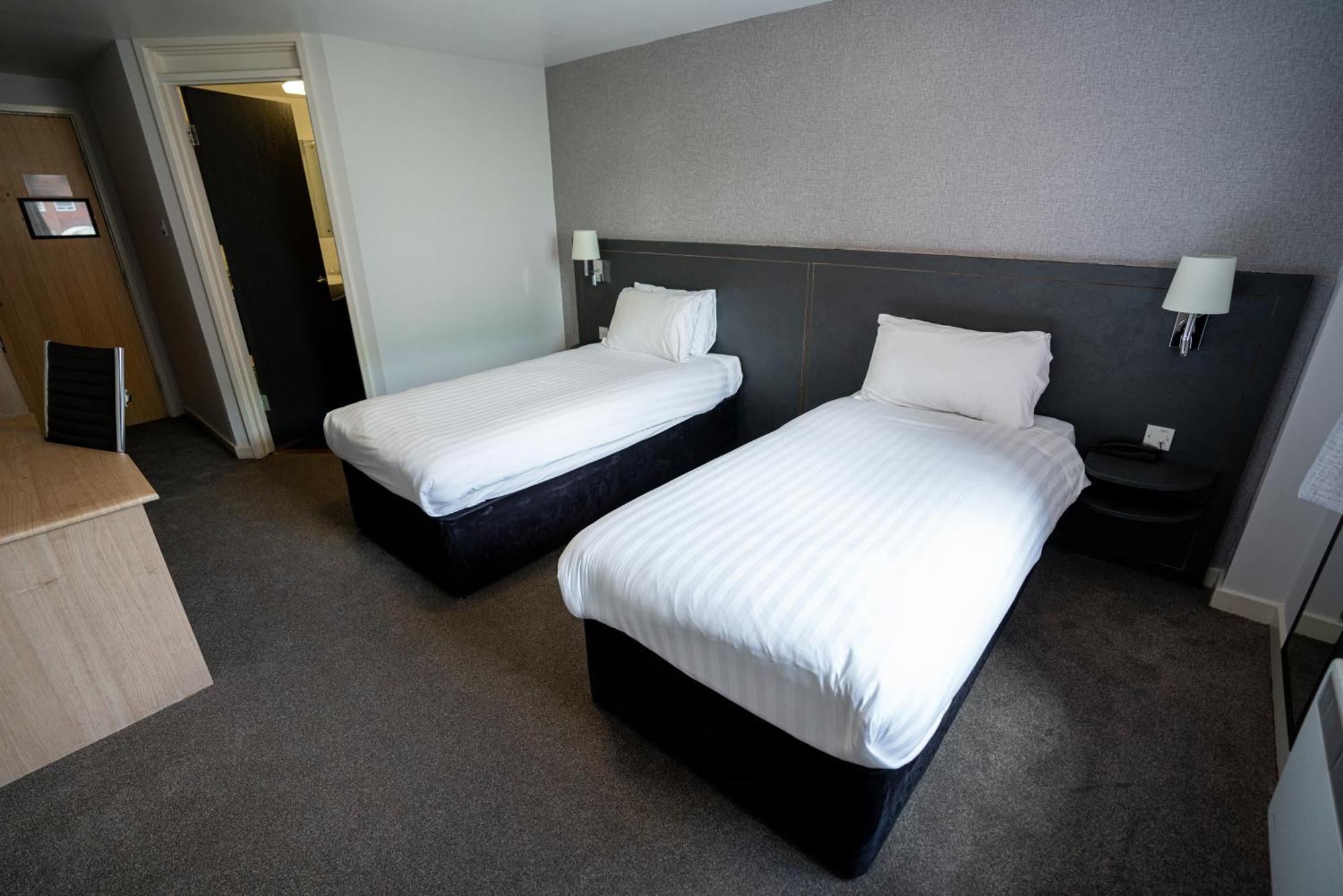 Pendulum Hotel Manchester Esterno foto